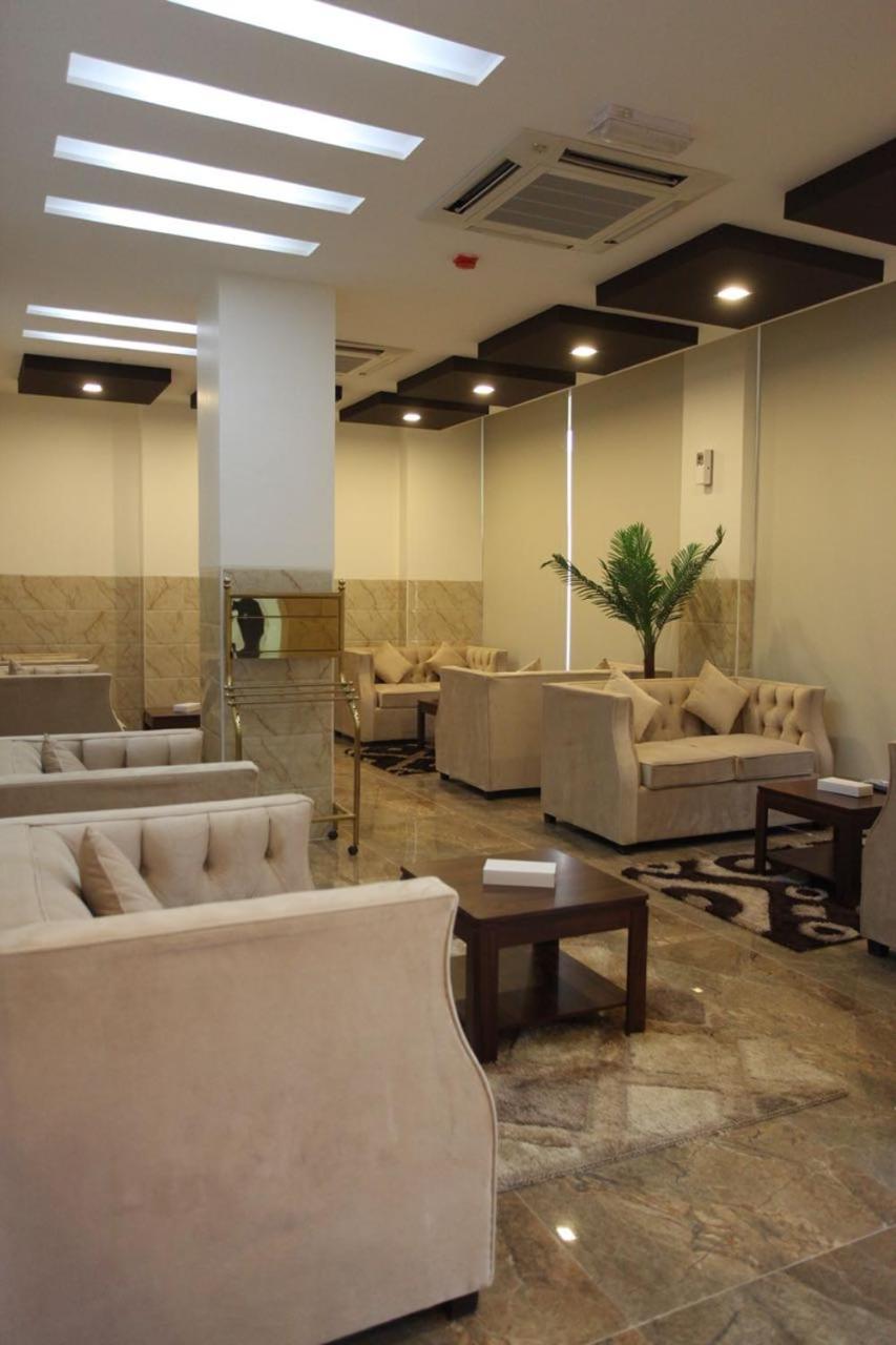 Almanzel Hotel Apartments 马斯喀特 外观 照片